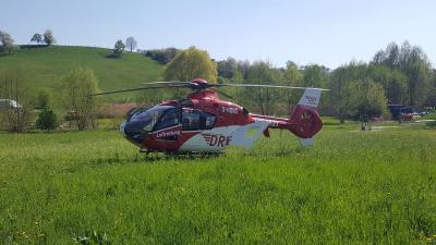 Auenwald-Unterbrueden: Kran umgestuerzt - 1 Verletzter